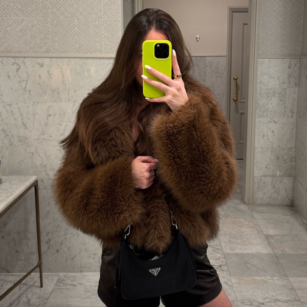 Zara FAUX FUR SHORT COAT in XS rare
